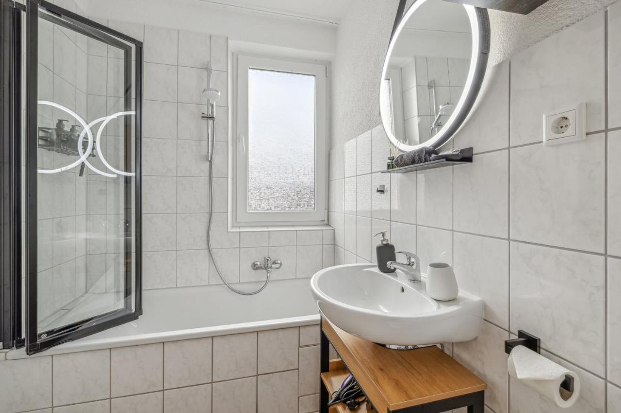 Апартаменты Amalfi A02 - 2 Zi Fuer 4P - Balkon, Smart Tv, Boxspringbett Кайзерслаутерн Экстерьер фото